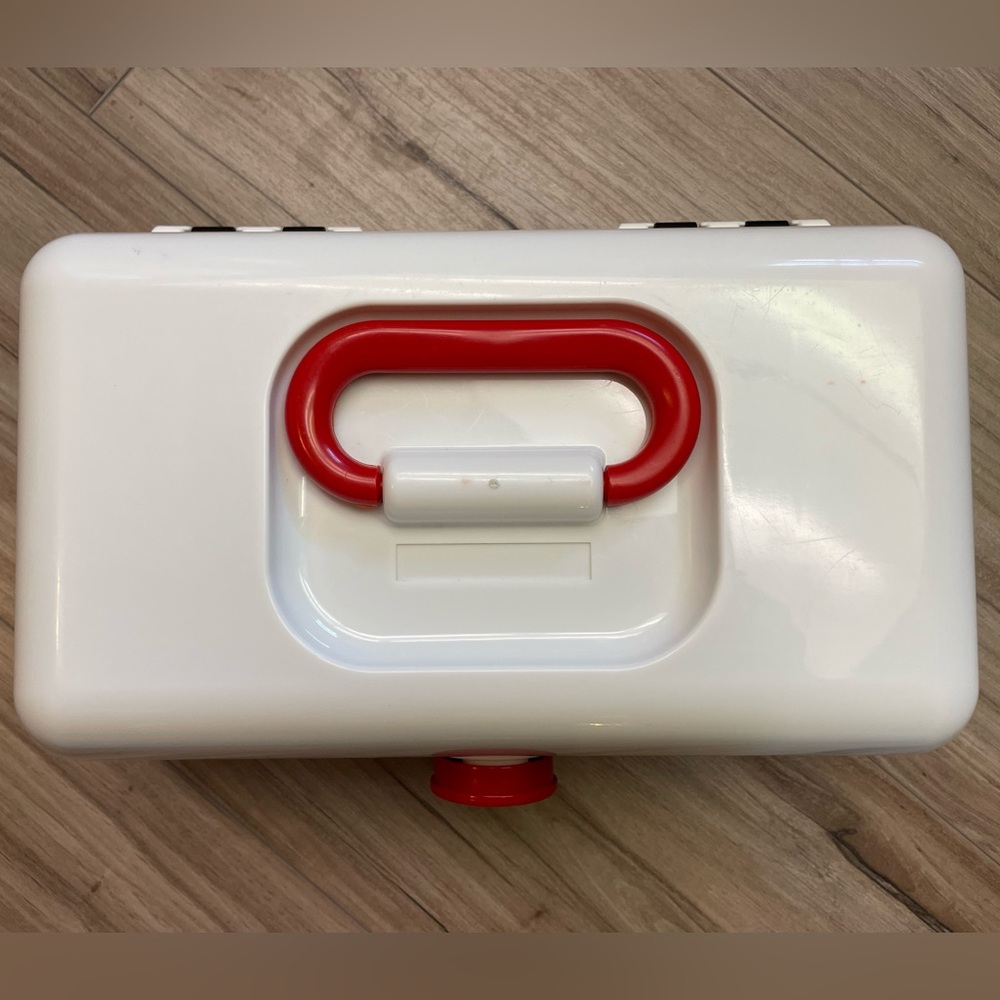 Vintage Caboodles On-The-Go-Girl Makeup Case - Picture 6 of 13